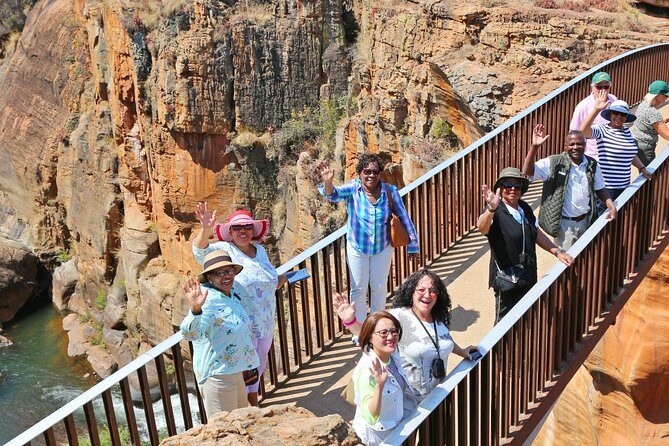 Panorama Route Tours - Lisbon Falls: a shorter stop with big presence
