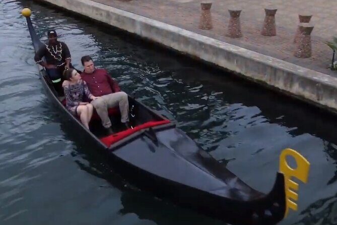Picnic Gondola Boat Ride at Durban Point Waterfront Canal - The 40-minute ride: what you’re really signing up for