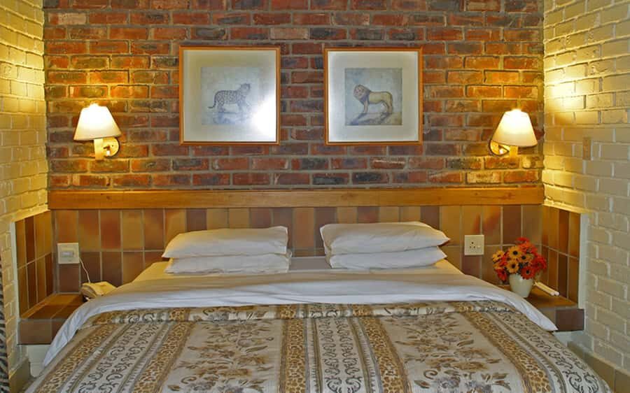 Pilanesberg: 2 Day 3-Star Pilanesberg Safari - Two Days, Three Safari Moods: How the Schedule Works