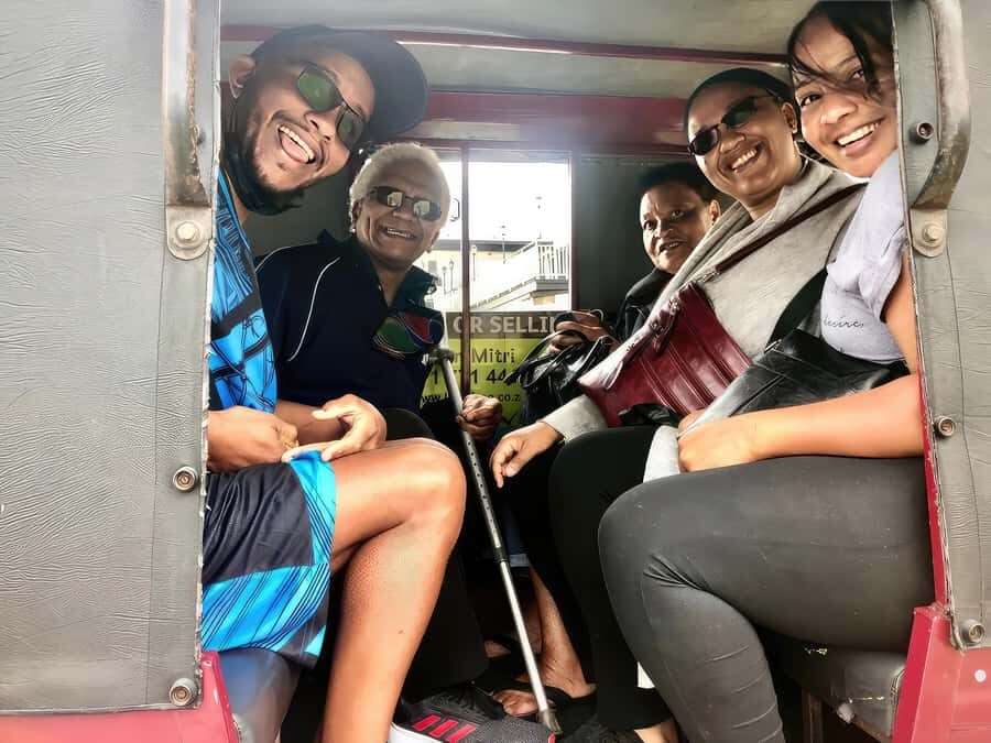 Port Elizabeth tuk-tuk tour, experience the natural beauty. - Key moments to look for on this tuk-tuk tour