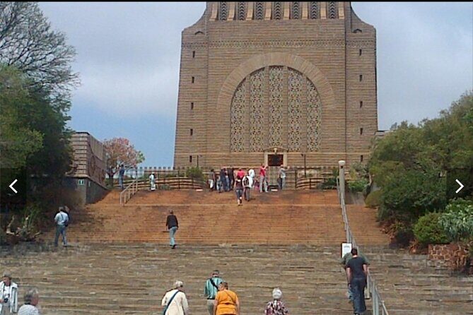 Pretoria Capital City Tour Experience - Church Square and the Nelson Mandela Inauguration Moment