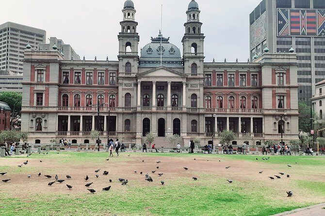 Pretoria City Tour - Pretoria’s Tshwane identity: power, universities, and jacarandas