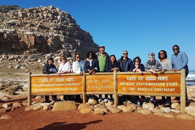 Private Cape of Good Hope and Penguins Full-Day (Sightseeing Guided) - Hout Bay Harbour: seals (optional) or curio browsing