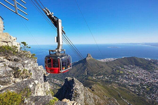 Private Cape Town City Tour table Mountain with wine tasting - Table Mountain: your best views are tied to timing and ticket math