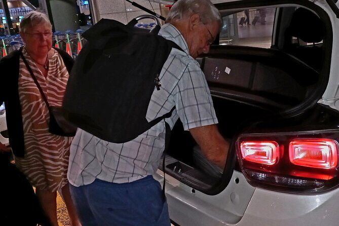 Private Cape Town International Airport Transfer - Who should book this airport transfer (and who might not)