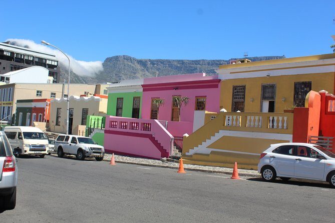 Private Cape Town Table Mountain Bo-Kaap + Cable Car Tickets H/D - Camps Bay Beach Walk: White Sand, Umbrellas, and the Student Energy