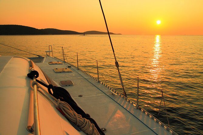 Private Catamaran Sunset Cruise from St Lucia for Up to 15 Guests - Why the 5:00 pm Start Time Works for St Lucia