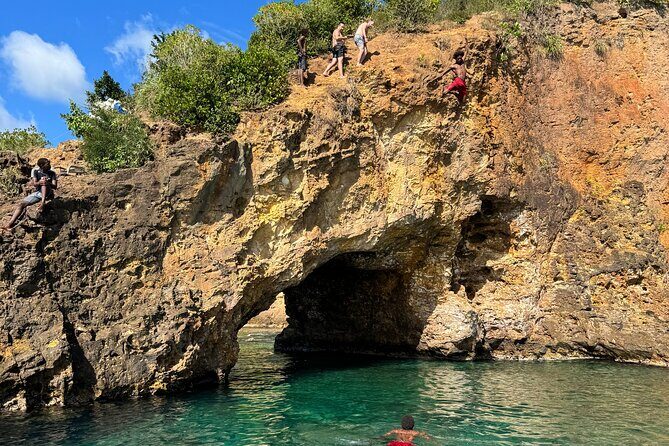 Private Charter Tour in St Lucia - Lunch in Soufrière, Then the Return Highlights