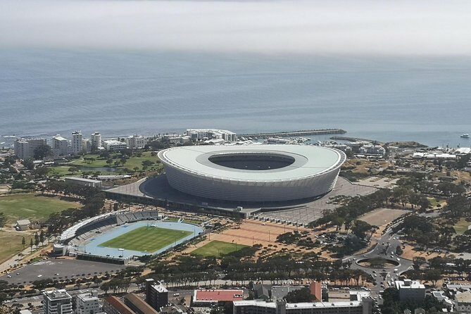 Private Full Day Cape Town City Scenic and Table Mountain Tour. - Castle of Good Hope: Oldest Building in South Africa and a 10am Ceremony