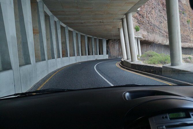 Private Full Day Cape Town City Scenic and Table Mountain Tour. - Cape Town Central: Roggebaai to the Mandela Balcony