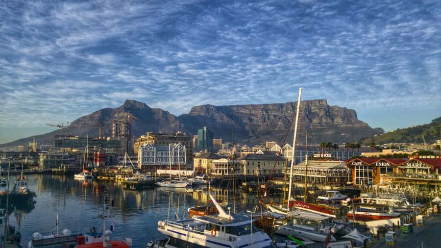 Private Guided Half-Day City Tour with Table Mountain - The Optional Diamond Factory Stop: Quick Add-On, Not a Core Bet