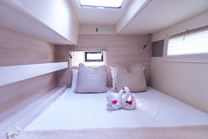Private Half-Day Luxury Catamaran Experience - Marigot Bay and the Hurricane Hole: The First Big Photo Moment