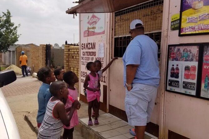 Private Johannesburg Full Day Tour Incl Soweto & Cultural Experience - A 10-hour private route: how the day actually flows in Johannesburg