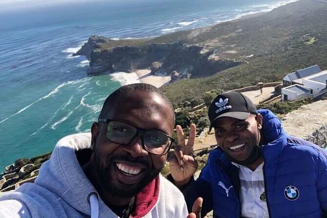 Private lovely journey to Penguins-Cape point-Cape of good hope - Cape Point: Lighthouse History and Fast-Glow Cliff Views
