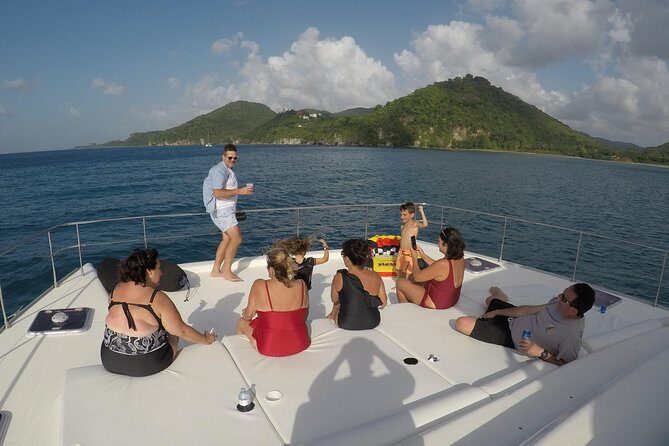 Private Luxury Catamaran Cruise in St. Lucia - Getting On Board Smoothly: Seraphine Road Meet-Up and Boat Pickup
