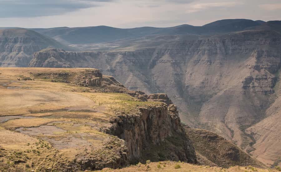 Private Sani Pass Classic Tour: High value for money - Approaching the Border: What to Expect Near the Top