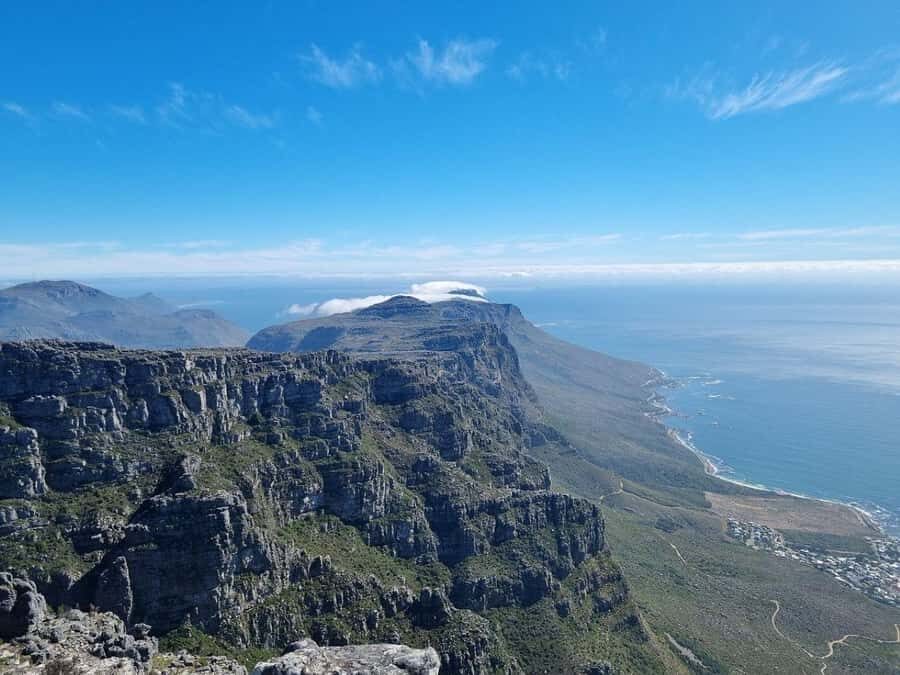 Private Tour: Robben Island, City Tour and Table Mountain - Guide quality: why the human factor matters here