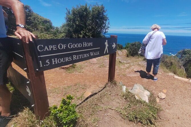 Private Tour:,Table Mountain ,Cape of Good hope & Penguins colony - Cape of Good Hope: The Meeting-Point Feeling