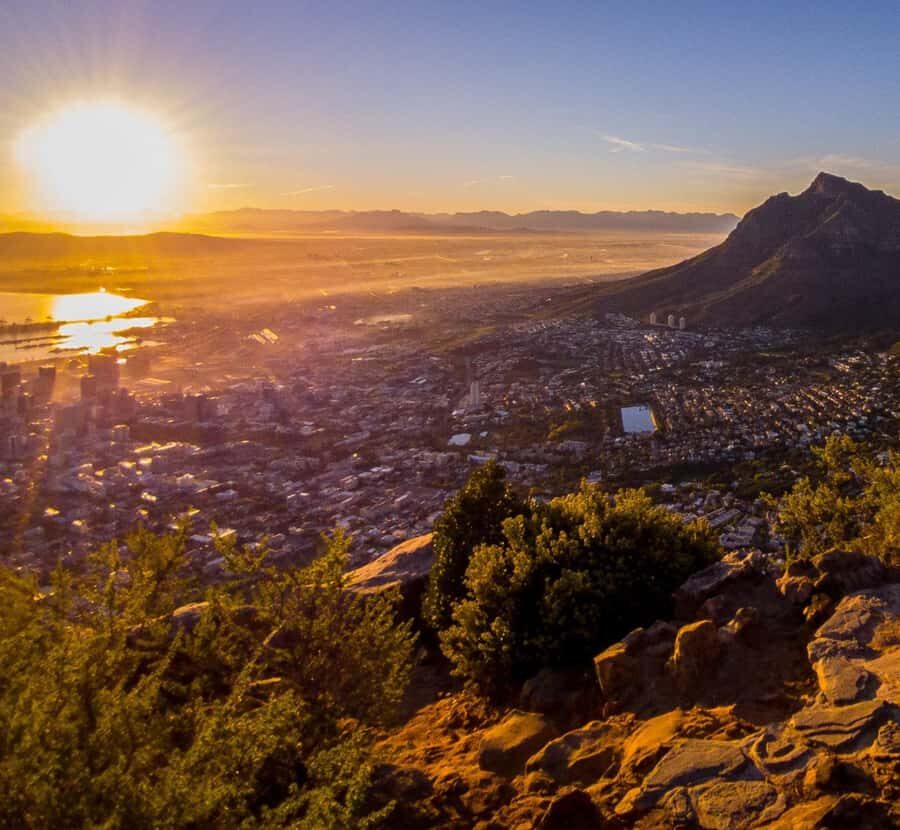 Privately Guided Sunset/Sunrise Hike Lions Head, (Pickup) - The summit: your 360° checklist of Cape Town icons