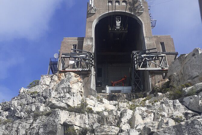 Robben Island and Table Mountain Full Day Private Tour - Downtown city drive: the names you’ll start recognizing