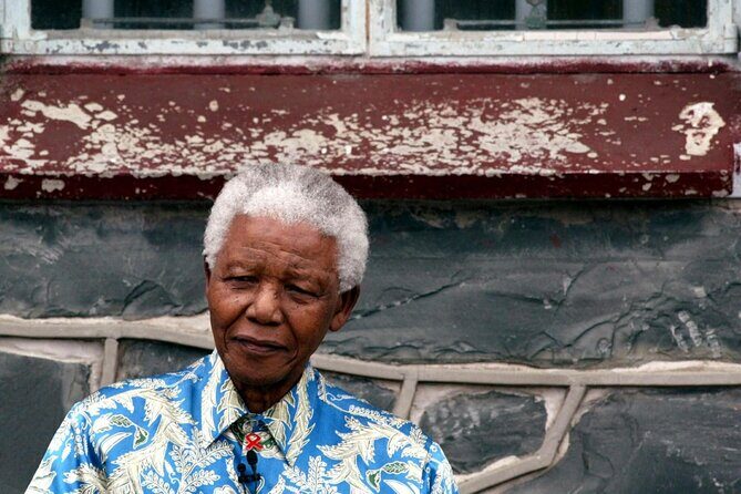 Robben Island and Table Mountain Pre Booked Tickets - Table Mountain: big views with a “you can actually plan for it” format