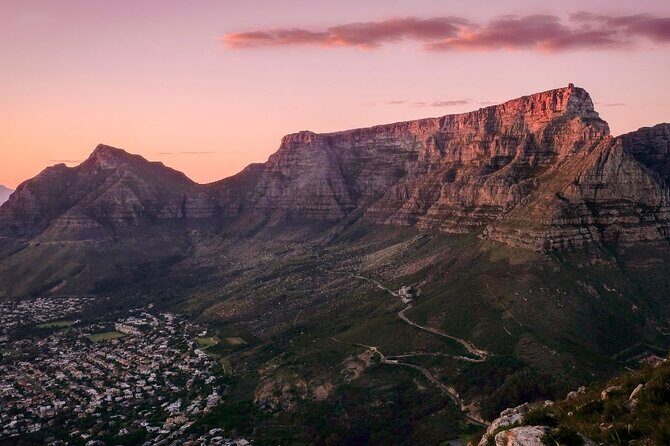 Robben Island and Table Mountain Pre Booked Tickets - Bo-Kaap: color streets, a mosque, and a midday cannon you might catch
