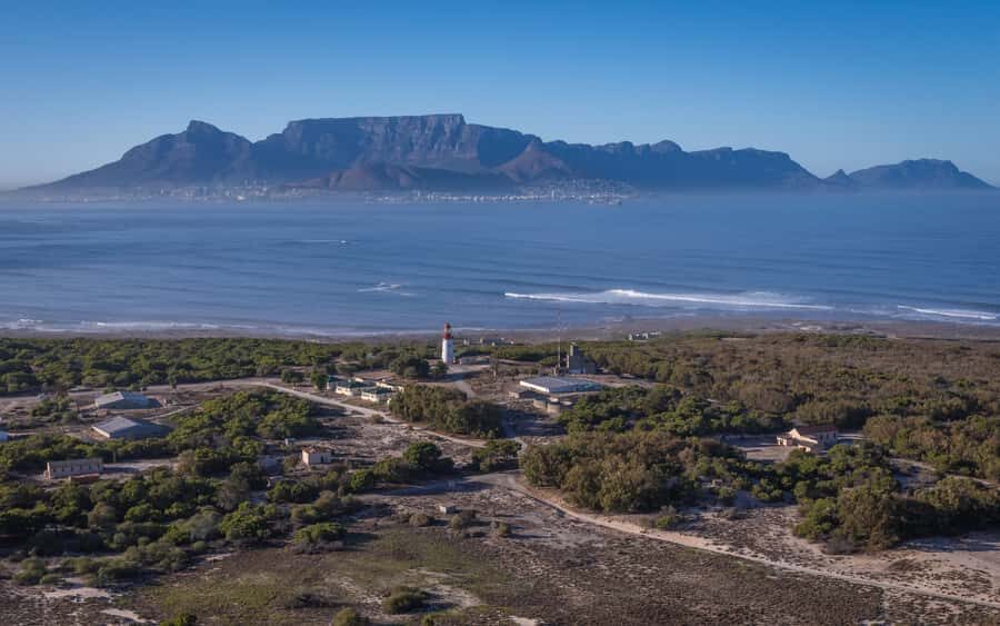 Robben Island By Air Scenic Helicopter Flight - From V&A Waterfront Helipad to Robben Island in 20 Minutes
