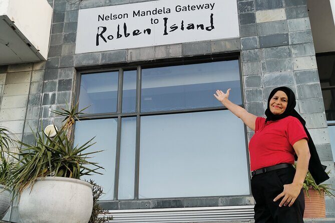 Robben Island & City stops.We confirm tickets by 8h00 am next day - Why Robben Island Feels Different Than Other Sightseeing