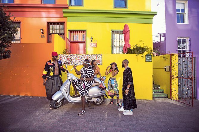 Robben Island, Table Mountain and Cape Town City Private Day Tour - Guides and day flow: what to expect when things get tight