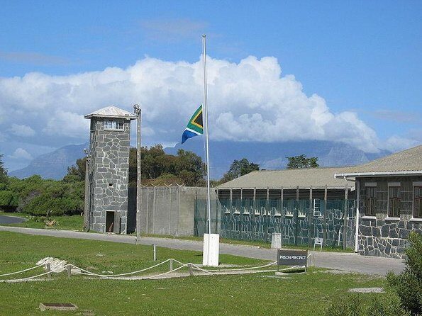 Robben Island, Table Mountain and kirstenbosch from Cape Town - Key Highlights You’ll Care About