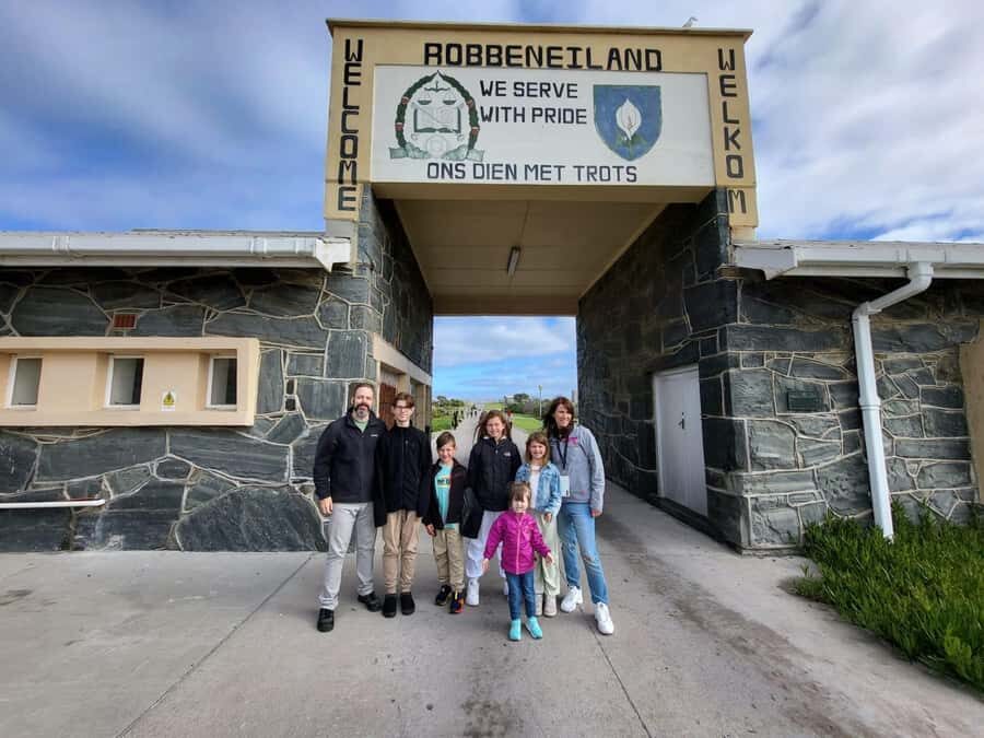 Robben Island, Table Mountain & Kirstenbosch, From Cape Town - Key points you should clock before you go