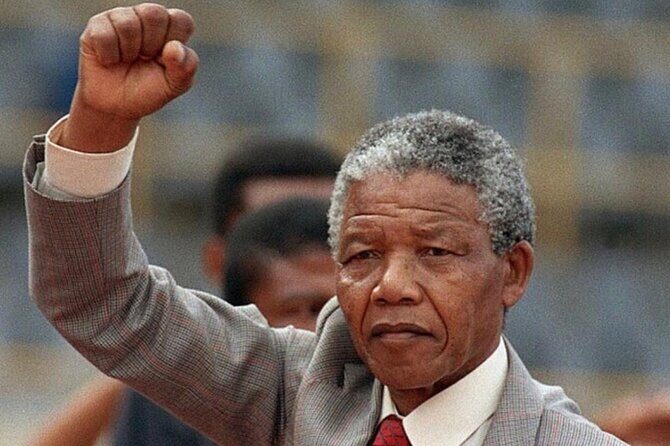 Robben Island Tour Alternative with Tickets:Long March to Freedom - Long March to Freedom in Century City: A 100-Statue Walk With a Purpose