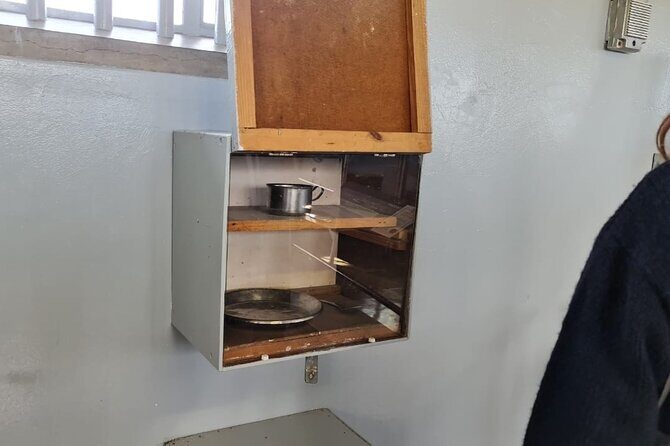 ROBBEN ISLAND with Pre-Booked Tickets Half day tour - Mandela’s jail cell and the long walk to freedom