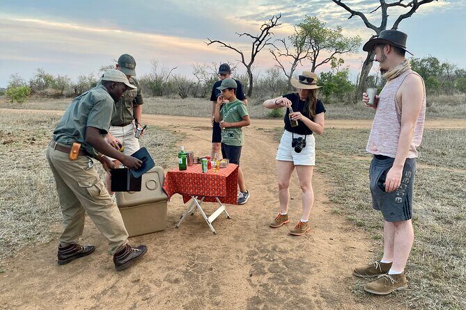 Sabie Game Reserve Sunset Safari Tour with Sundowners - Small-group touring: why the cap matters