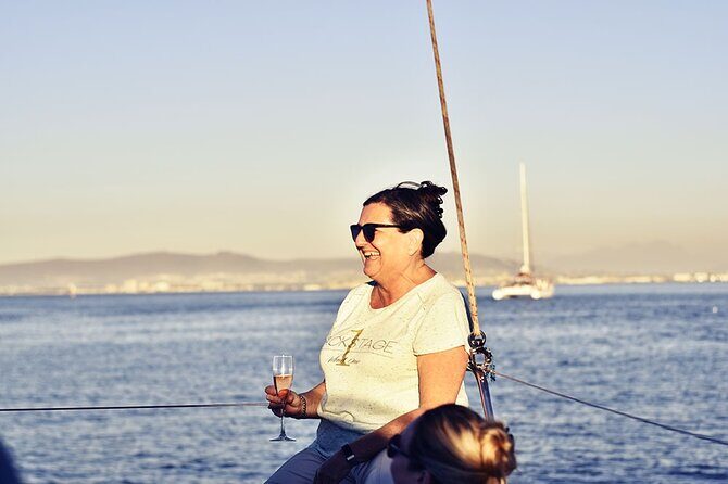Sailing in The Bay by Catamaran (One Hour) - Esperance or Serenity One: what boat choice really means