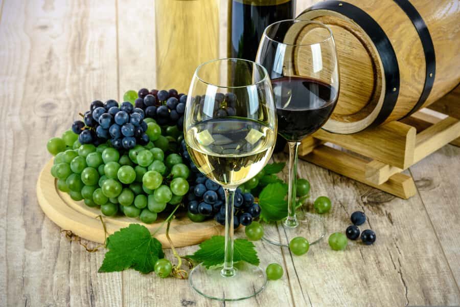 Sip & Savor : A Perfect Half-day Wine Escape to Stellenbosch - The drive north-east: practical comfort and real scenery