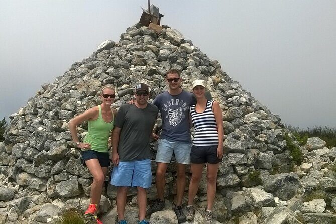 Skeleton Gorge Hike on Table Mountain - Guide, Group Size, and Pacing by Cliff: Why This Feels Well Managed