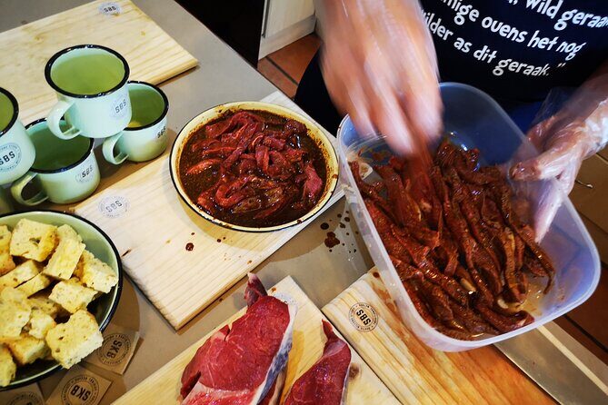 South African Cultural Biltong-Making Experience in Cape Town - Choosing meat and cutting for better results