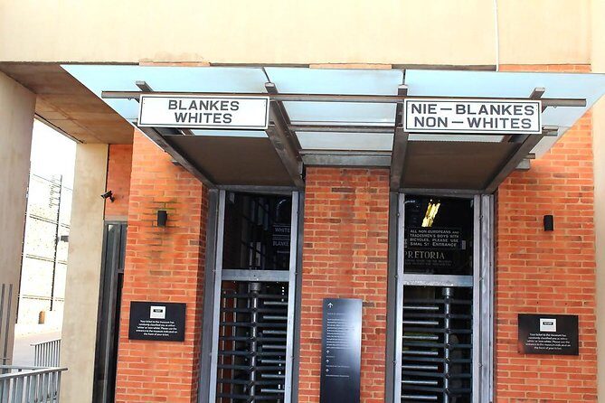 Soweto and Apartheid Museum Guided Tour - Mandela House: a focused look at the life lived there