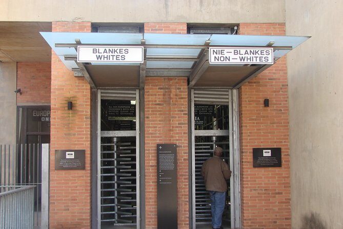 Soweto and Johannesburg & Apartheid Museum - Value check: is $73.62 a good deal?