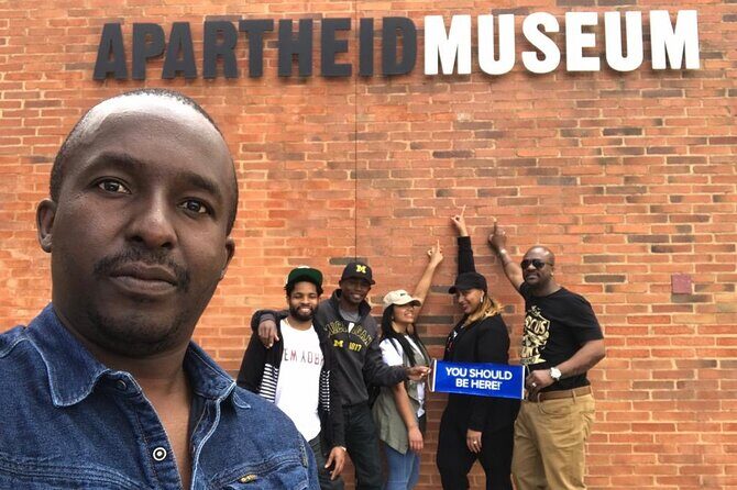 Soweto, Apartheid Museum & Constitution Hill Day Tour - The Apartheid Museum: powerful self-reading, with time limits