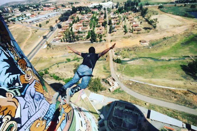 Soweto, Apartheid Museum & Constitution Hill Day Tour - FNB Stadium and the power-station stop: history with a modern face