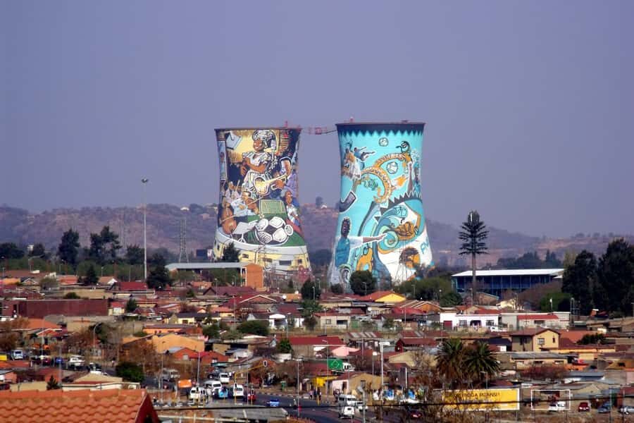 Soweto: Bike Tour with a Local Tour Guide - Getting oriented: meeting point, small group, and the ride rhythm