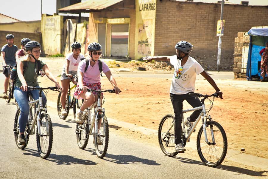 Soweto Food & Beer Bike Tour - Lunch and local snacks: Kota time plus the street-food bonus