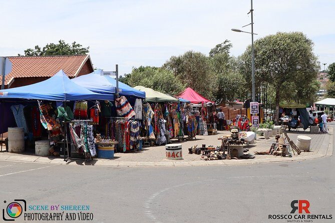 Soweto Tour - Vilakazi Street and Winnie Mandela House: The Famous Opposite-House Detail
