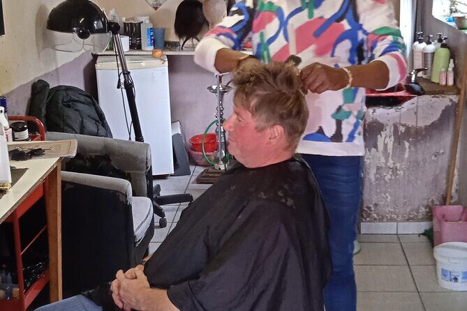 Soweto walking tour with a taxi ride - Vilakazi Street: Soweto Gold tasting and street-level life