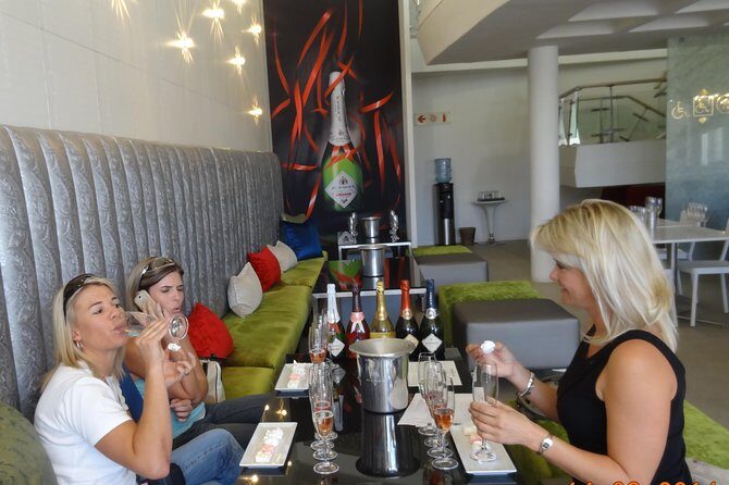 SPARKLING Sensation - Private Stellenbosch Bubbly tour - What you’ll learn about MCC (and how to get more from each tasting)