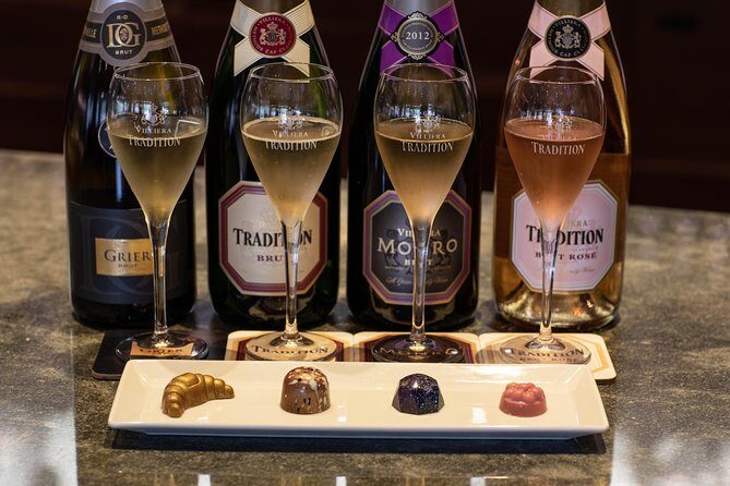 SPARKLING Sensation - Private Stellenbosch Bubbly tour - The estate lineup: what each stop is best for