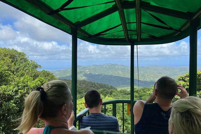 St. Lucia 3 in 1 Combo: Aerial Tram, Rainforest Trail & Zipline - Guides and Group Size: The Difference Between Stress and Fun