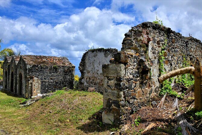 St. Lucia Island Short Tour - Marigot Bay Photos and Movie-Like Views